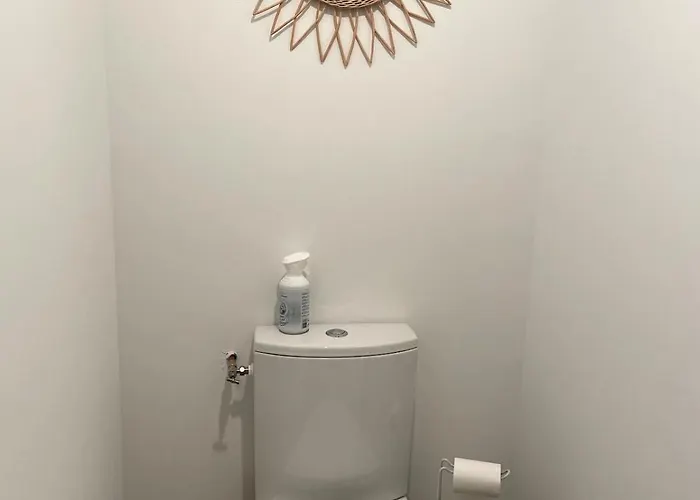 Maison Chaleureuse Et Confortable *